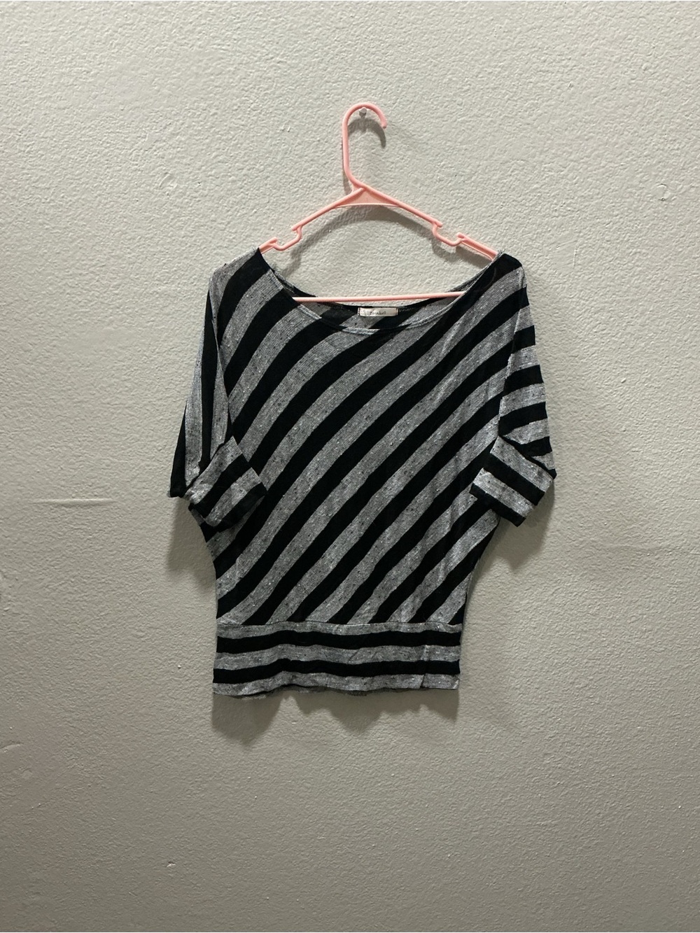 TeenBell Black & Gray Diagonal Stripe Knit Top